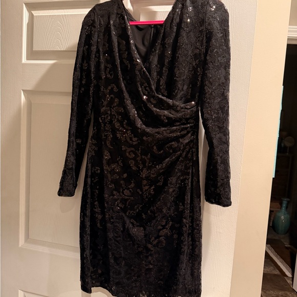 Ralph Lauren Dresses & Skirts - Ralph Lauren Black Sequin Long Sleeve Dress
